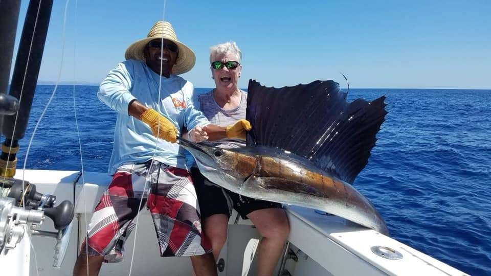 Capullo Tamarindo half day charter dorado