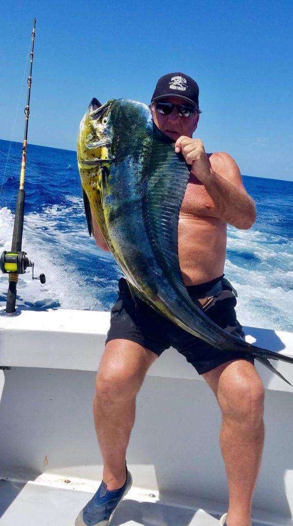 Capullo Tamarindo half day charter dorado