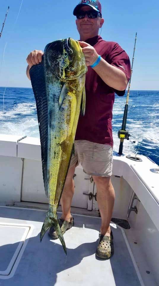 Capullo Tamarindo half day charter mahi-mahi