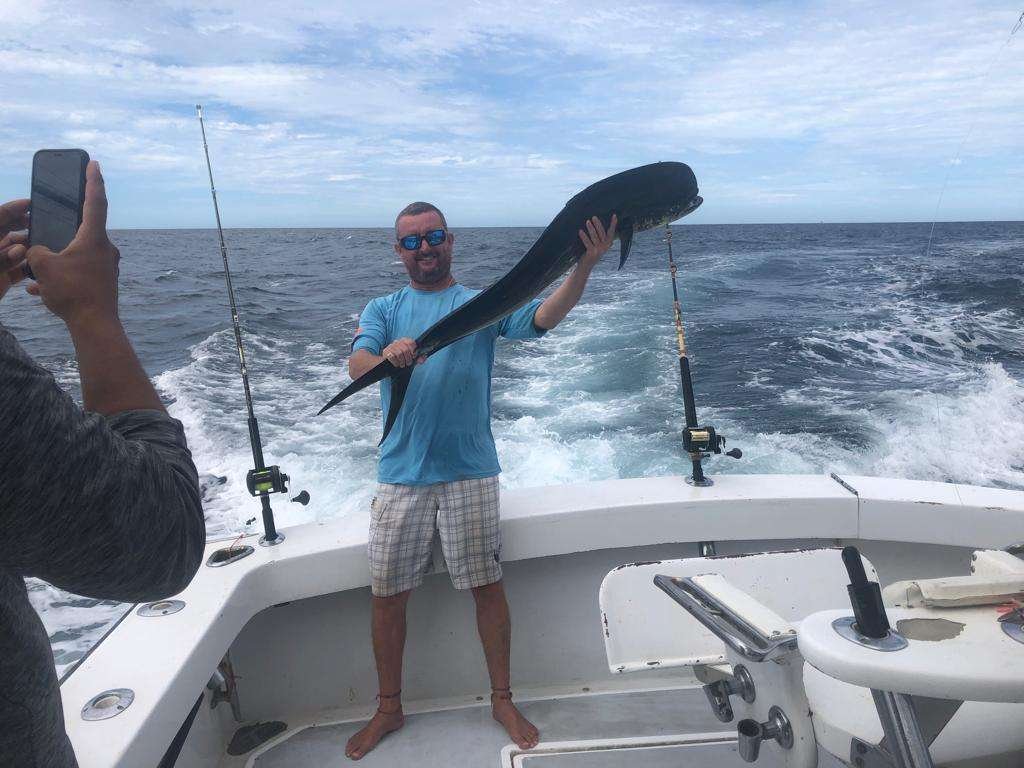 Capullo Tamarindo full day charter dorado