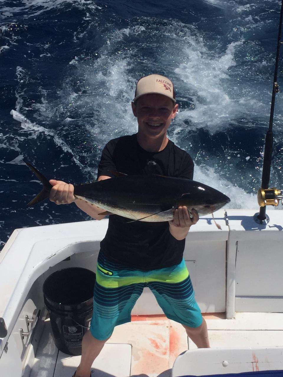 Crazy Dog Tamarindo full day charter yellowfin tuna