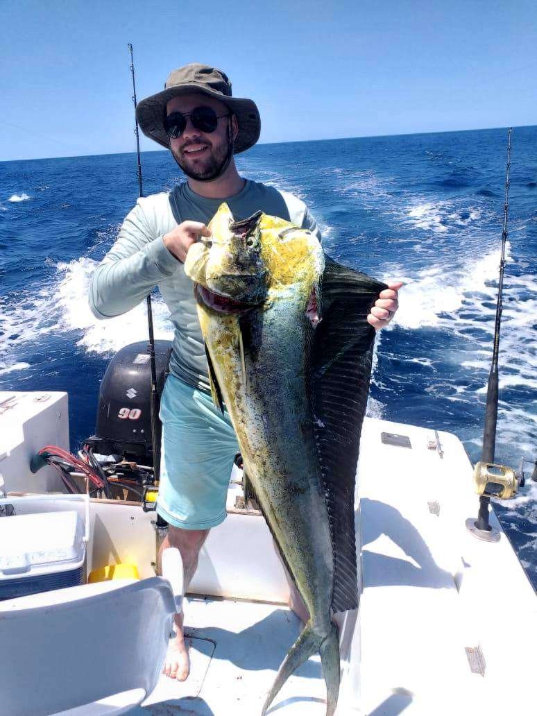 Coyote 10 Tamarindo full day charter dorado