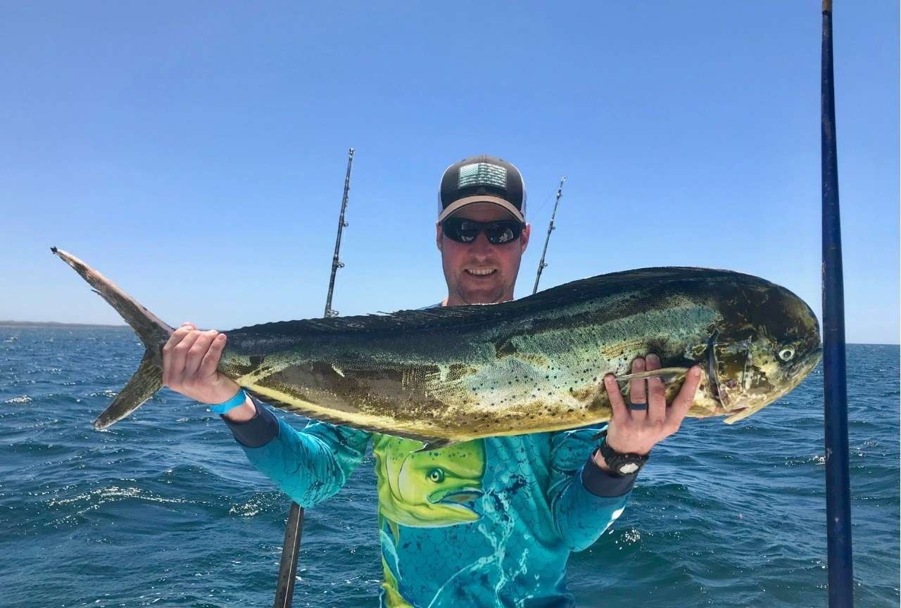 Outcast Tamarindo half day charter dorao